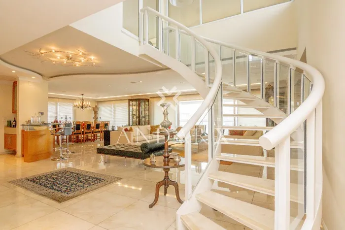 Cobertura com 4 suítes à venda em Pacaembu, São Paulo, por R$ 8.500.000 Imagem 2