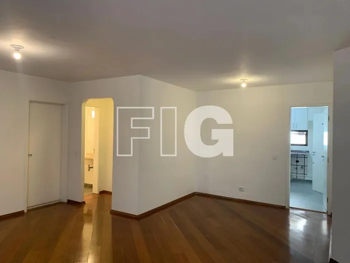 Apartamento com 3 suítes à venda em Itaim Bibi, São Paulo, por R$ 2.250.000 Imagem 2