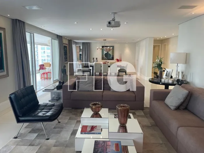 Apartamento com 4 suítes à venda em Campo Belo, São Paulo, por R$ 10.850.000