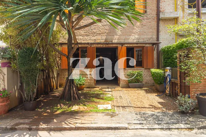Casa de vila com 1 suítes à venda em Jardim Paulista, São Paulo, por R$ 3.800.000