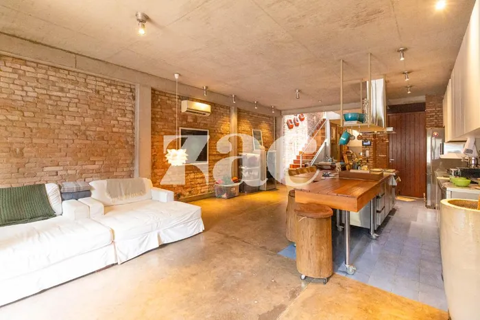 Casa de vila com 1 suítes à venda em Jardim Paulista, São Paulo, por R$ 3.800.000 Imagem 3