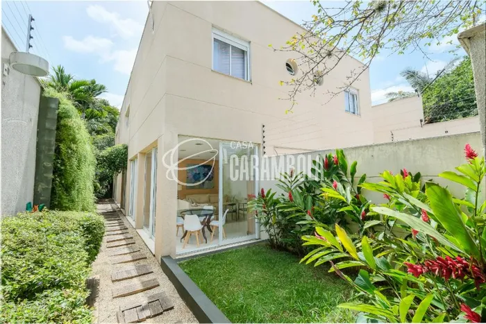 Casa com 3 suítes à venda em Vila Madalena, São Paulo, por R$ 7.800.000 Imagem 2