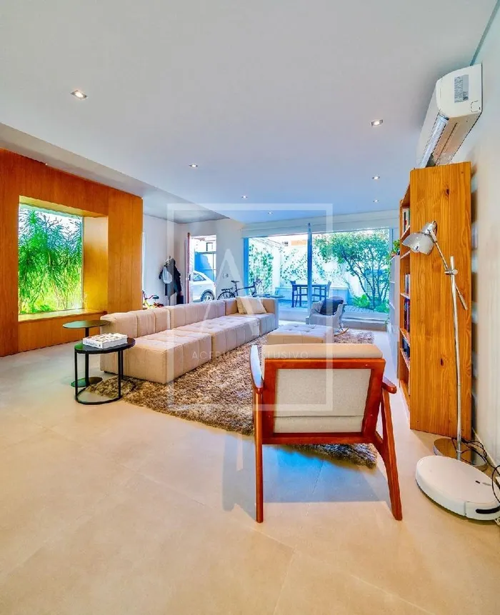 Casa com 3 suítes à venda em Jardim Luzitânia, São Paulo, por R$ 7.890.000