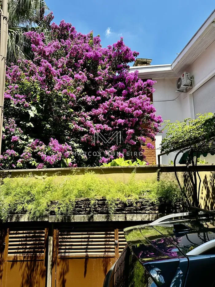 Casa com 2 suítes à venda em Jardim Europa, São Paulo, por R$ 7.980.000 Imagem 2