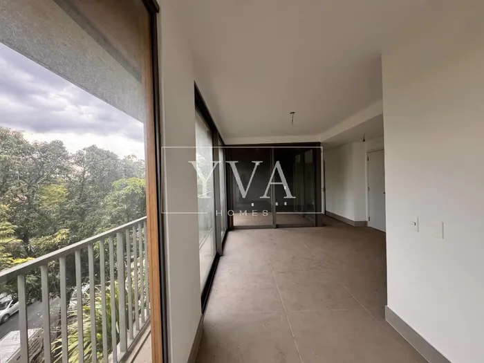 Apartamento com 1 suítes à venda em Cidade Jardim, São Paulo, por R$ 2.190.000 Imagem 2