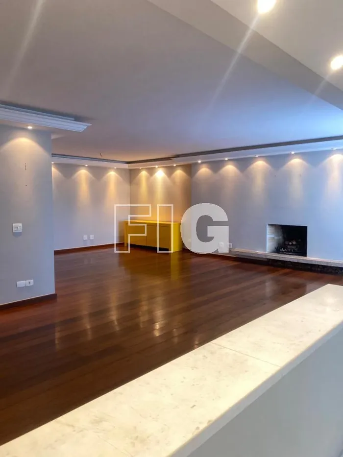 Apartamento com 3 suítes à venda em Real Parque, São Paulo, por R$ 2.000.000