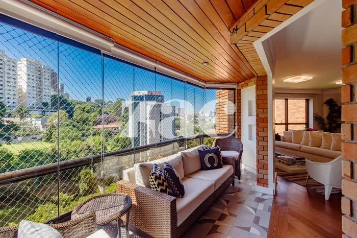 Apartamento com 2 suítes à venda em Vila Madalena, São Paulo, por R$ 2.650.000