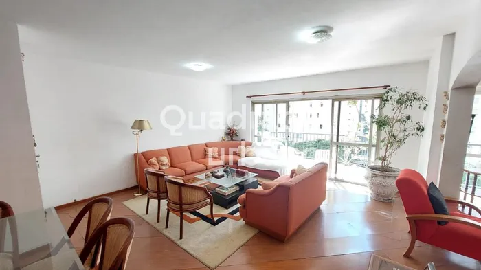 Apartamento com 2 suítes à venda em Moema Pássaros, São Paulo, por R$ 1.990.000