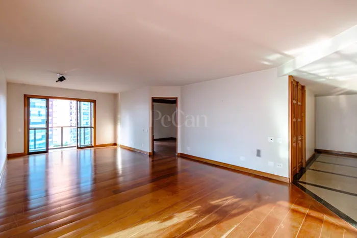 Apartamento com 3 suítes à venda em Moema Pássaros, São Paulo, por R$ 6.000.000 Imagem 3