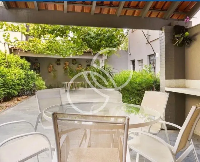 Casa com 1 suítes à venda em Jardim Paulistano, São Paulo, por R$ 6.490.000 Imagem 2