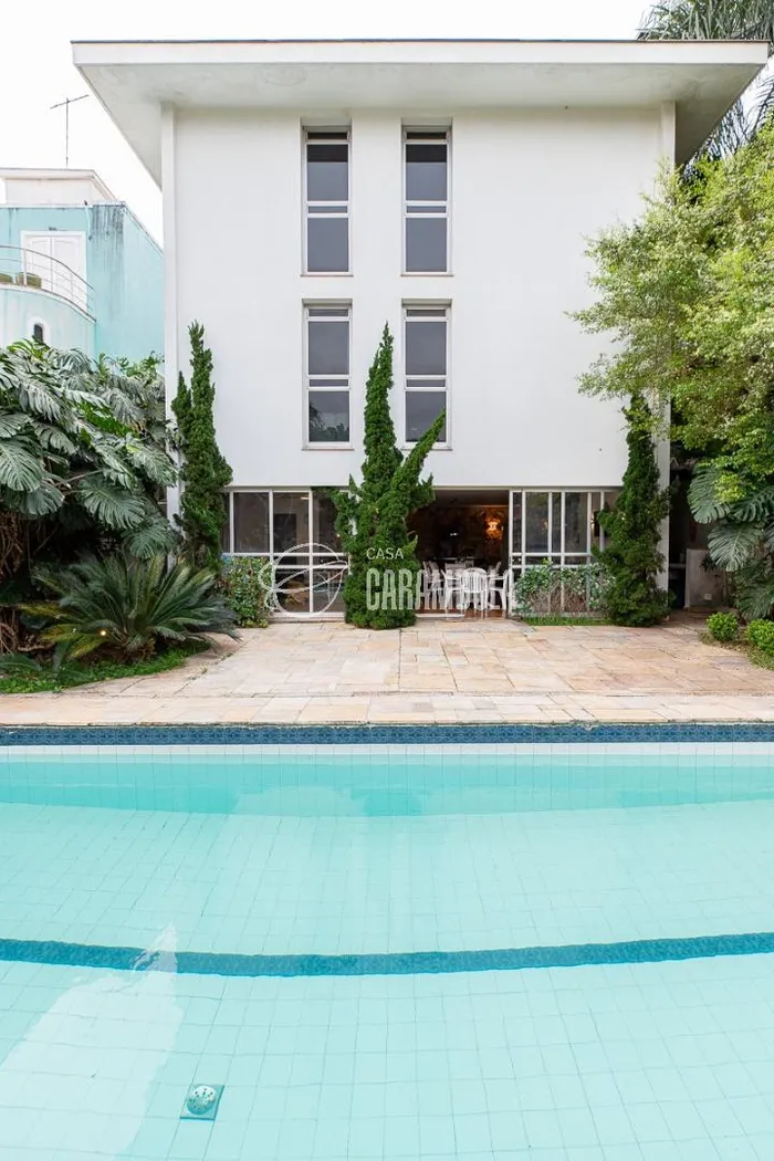 Casa com 2 suítes à venda em Vila Madalena, São Paulo, por R$ 3.900.000 Imagem 2