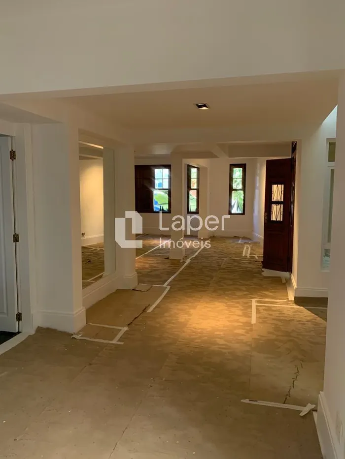 Casa de vila com 2 suítes à venda em Jardim Paulistano, São Paulo, por R$ 4.990.000 Imagem 2