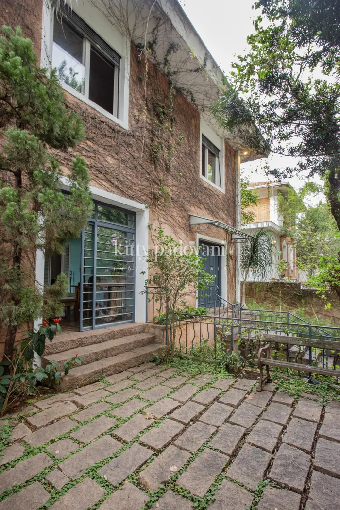 Casa com 1 suítes à venda em Pacaembu, São Paulo, por R$ 3.650.000