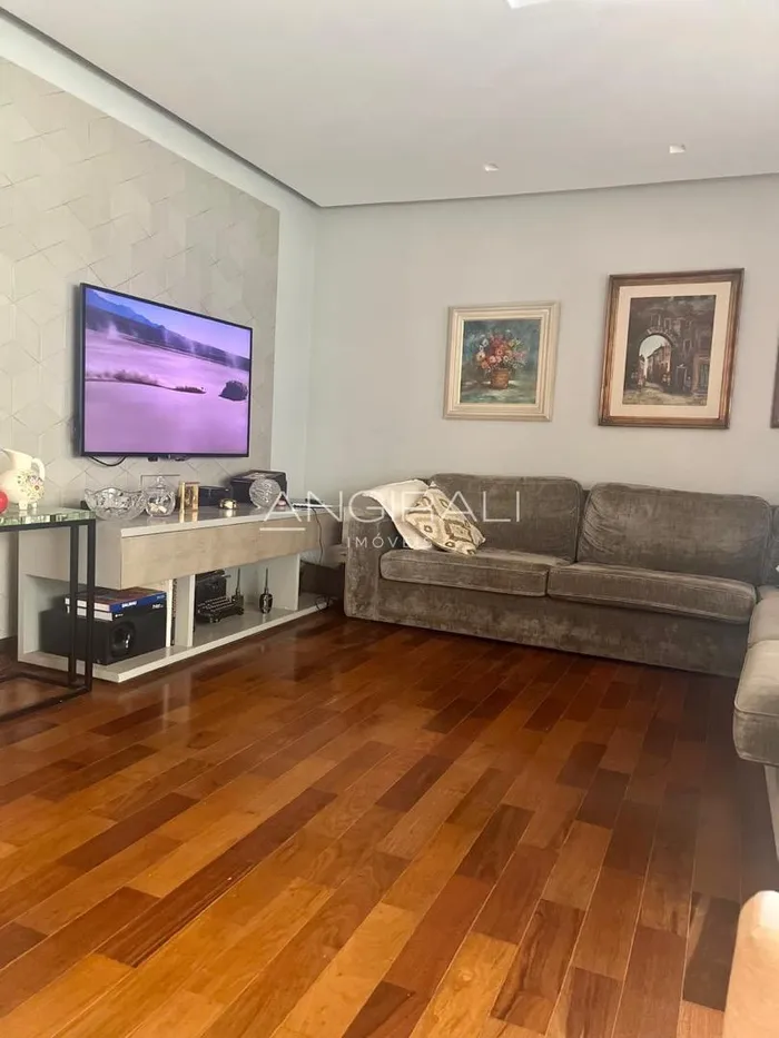 Apartamento com 3 suítes à venda em Vila Nova Conceição, São Paulo, por R$ 4.500.000 Imagem 3