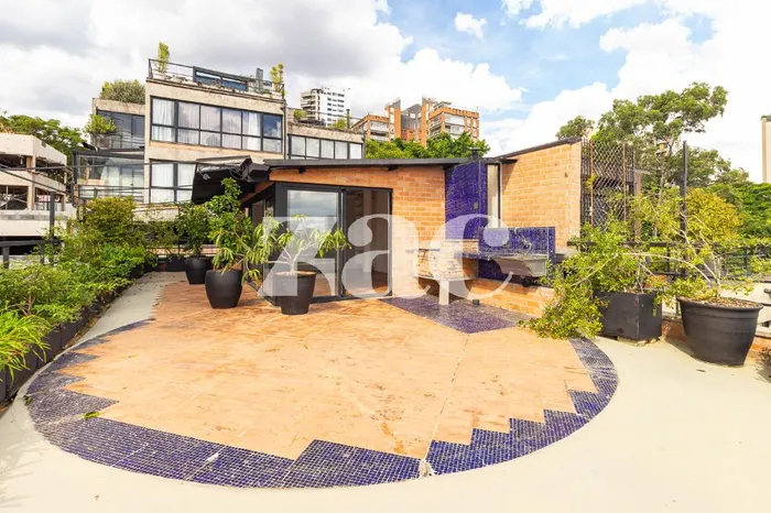 Cobertura com 2 suítes à venda em Vila Madalena, São Paulo, por R$ 2.990.000