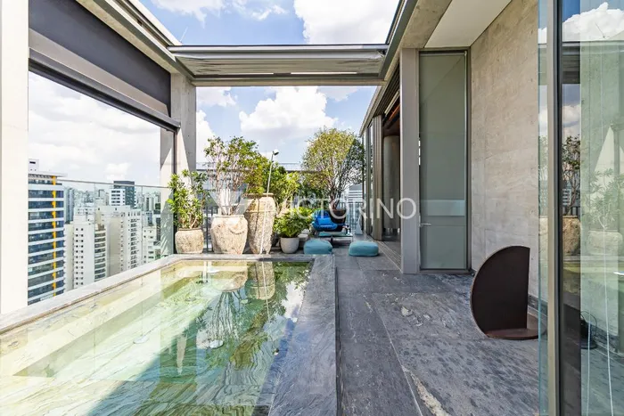 Cobertura com 4 suítes à venda em Vila Olímpia, São Paulo, por R$ 32.000.000 Imagem 2