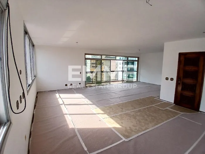 Apartamento com 1 suítes à venda em Jardim América, São Paulo, por R$ 3.850.000 Imagem 2