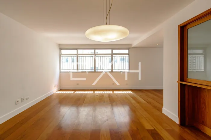 Apartamento com 1 suítes à venda em Jardim Europa, São Paulo, por R$ 3.400.000