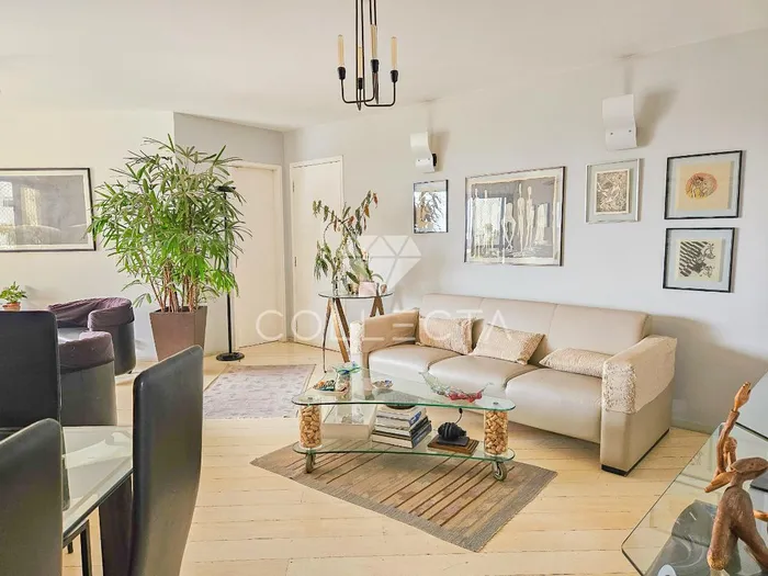 Apartamento com 1 suítes à venda em Vila Madalena, São Paulo, por R$ 1.750.000