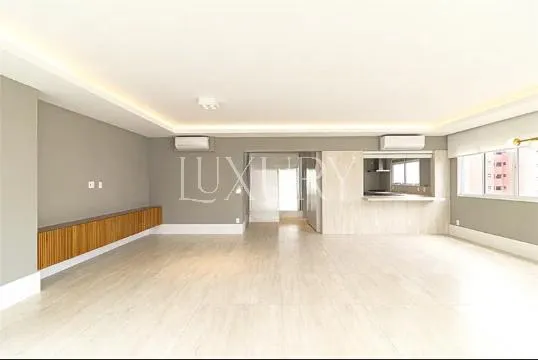 Apartamento com 3 suítes à venda em Vila Olímpia, São Paulo, por R$ 3.900.000