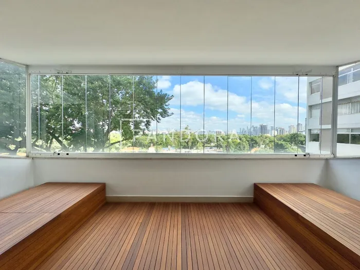 Apartamento com 3 suítes à venda em Jardim América, São Paulo, por R$ 6.200.000 Imagem 2