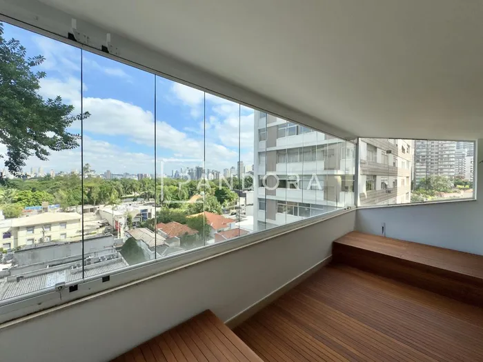 Apartamento com 3 suítes à venda em Jardim América, São Paulo, por R$ 6.200.000 Imagem 3