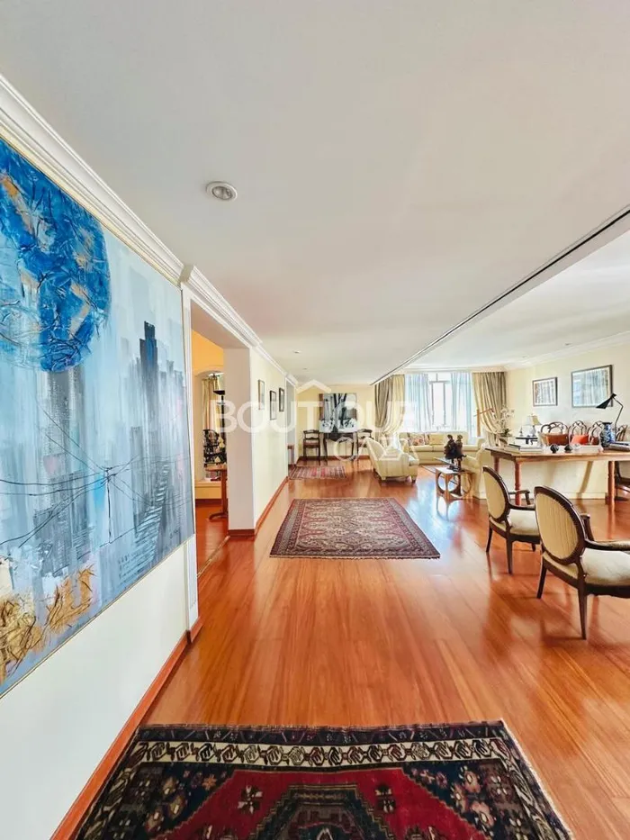 Apartamento com 3 suítes à venda em Jardim América, São Paulo, por R$ 10.500.000 Imagem 2