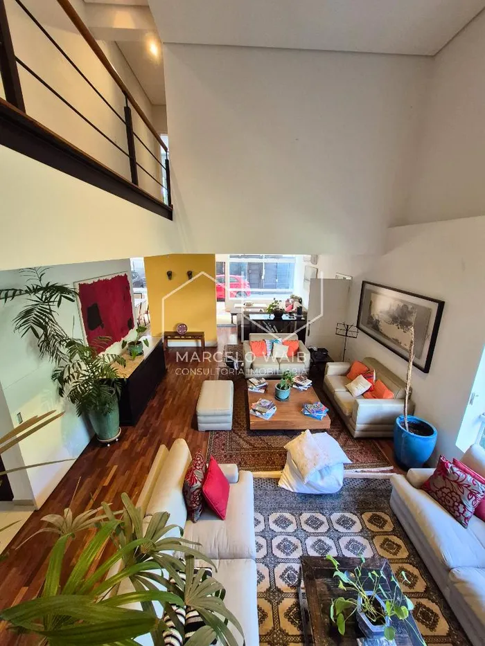Casa com 4 suítes à venda em Alto de Pinheiros, São Paulo, por R$ 4.600.000 Imagem 2