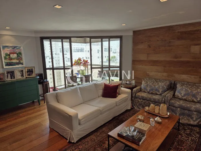 Apartamento com 3 suítes à venda em Moema, São Paulo, por R$ 3.000.000 Imagem 3