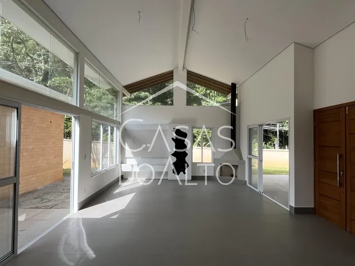 Casa de vila com 3 suítes à venda em Alto da Boa Vista, São Paulo, por R$ 4.500.000