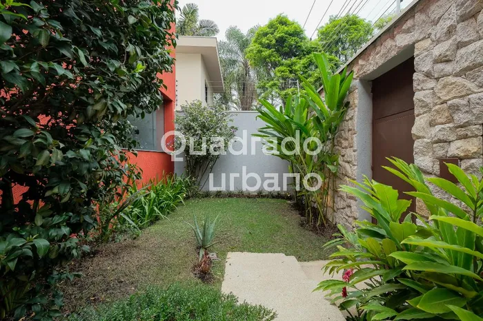 Casa com 1 suítes à venda em Jardim Paulistano, São Paulo, por R$ 7.800.000 Imagem 2