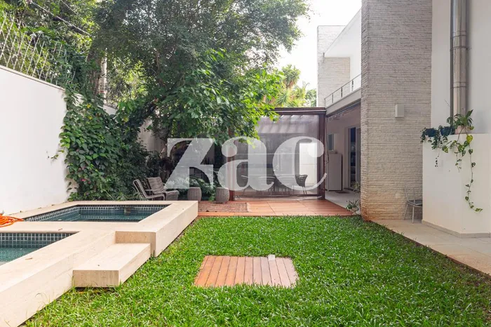 Casa com 4 suítes à venda em Alto de Pinheiros, São Paulo, por R$ 10.500.000 Imagem 3