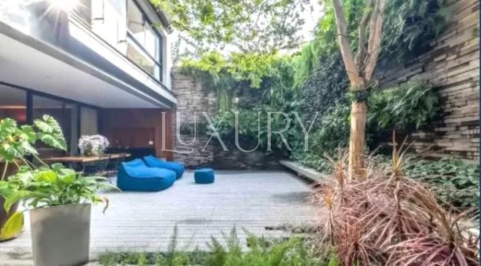 Casa com 3 suítes à venda em Jardim Luzitania, São Paulo, por R$ 8.410.000