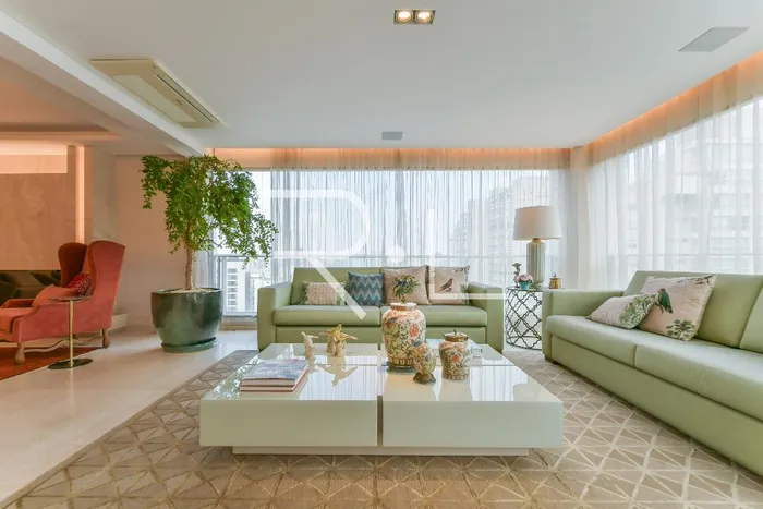 Apartamento com 3 suítes à venda em Campo Belo, São Paulo, por R$ 8.900.000 Imagem 2