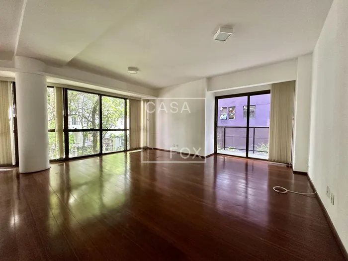 Apartamento com 3 suítes à venda em Vila Madalena, São Paulo, por R$ 3.700.000