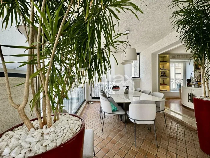 Apartamento com 3 suítes à venda em Jardim América, São Paulo, por R$ 9.000.000 Imagem 2