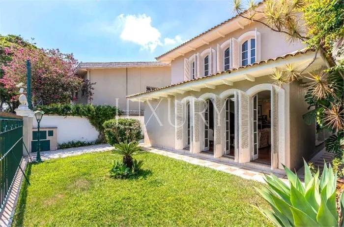 Casa com 1 suítes à venda em Jardim Luzitania, São Paulo, por R$ 6.000.000 Imagem 2