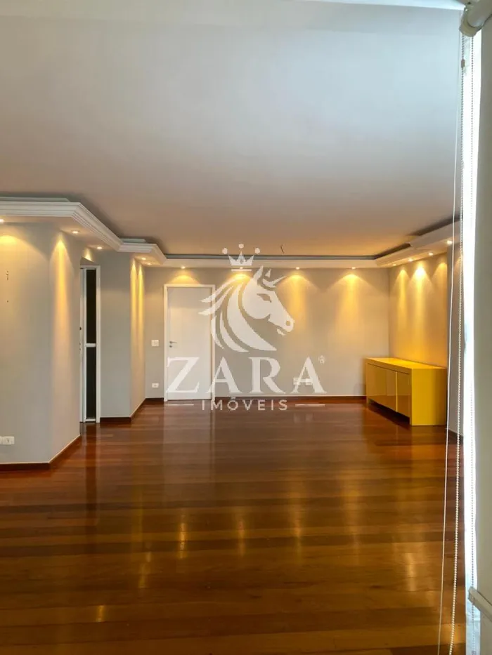 Apartamento com 3 suítes à venda em Real Parque, São Paulo, por R$ 1.950.000 Imagem 3