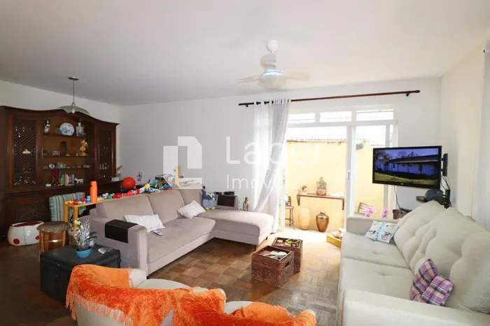 Casa com 2 suítes à venda em Campo Belo, São Paulo, por R$ 2.960.000