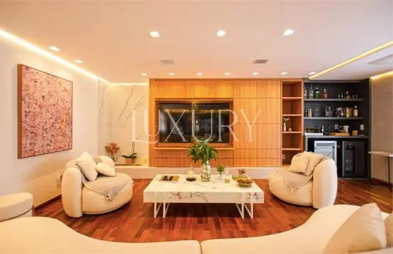 Apartamento com 1 suítes à venda em Moema, São Paulo, por R$ 3.200.000