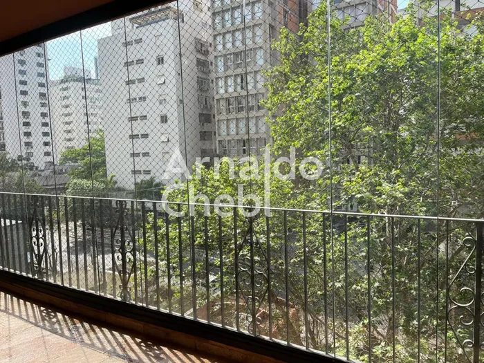 Apartamento com 3 suítes à venda em Jardim América, São Paulo, por R$ 8.200.000