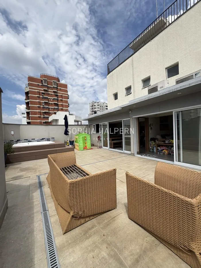 Cobertura com 1 suítes à venda em Pinheiros, São Paulo, por R$ 3.990.000