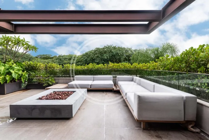 Casa de condomínio com 4 suítes à venda em Alto de Pinheiros, São Paulo, por R$ 21.500.000 Imagem 2