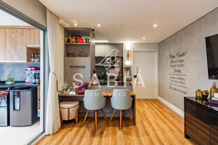 Apartamento com 2 suítes à venda em Vila Madalena, São Paulo, por R$ 2.100.000