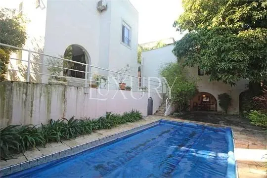 Casa com 2 suítes à venda em Vila Madalena, São Paulo, por R$ 3.800.000