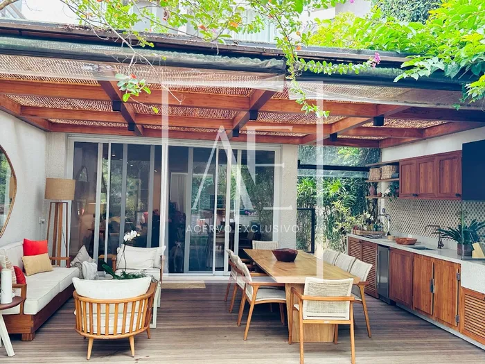 Casa de condomínio com 2 suítes à venda em Panamby, São Paulo, por R$ 4.500.000