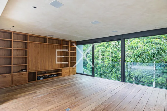 Casa de condomínio com 3 suítes à venda em Jardim Guedala, São Paulo, por R$ 7.500.000