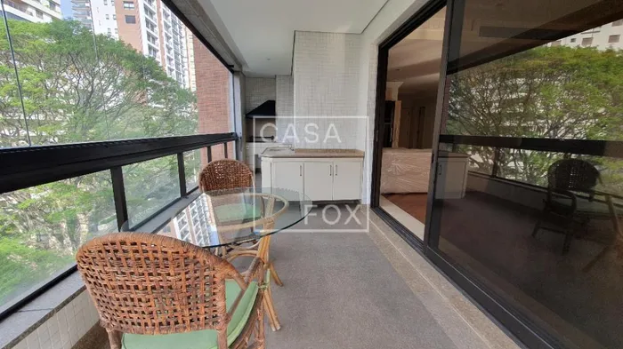 Apartamento com 4 suítes à venda em Moema, São Paulo, por R$ 7.500.000 Imagem 3
