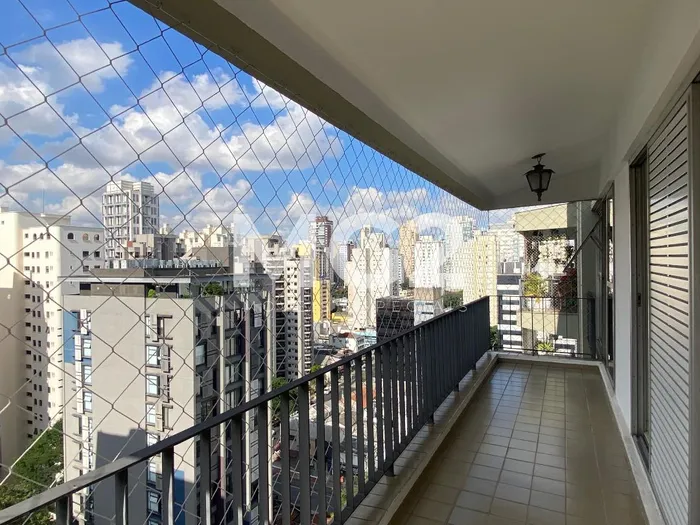Cobertura com 1 suítes à venda em Moema, São Paulo, por R$ 2.468.000