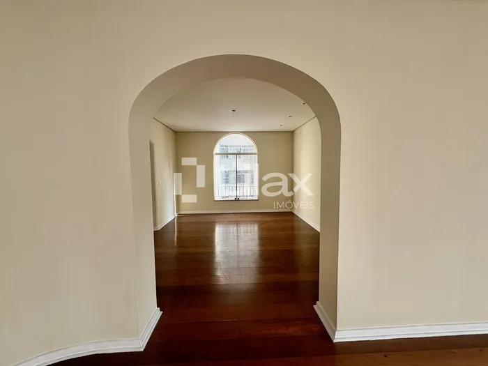 Apartamento com 3 suítes à venda em Jardim América, São Paulo, por R$ 5.000.000 Imagem 2